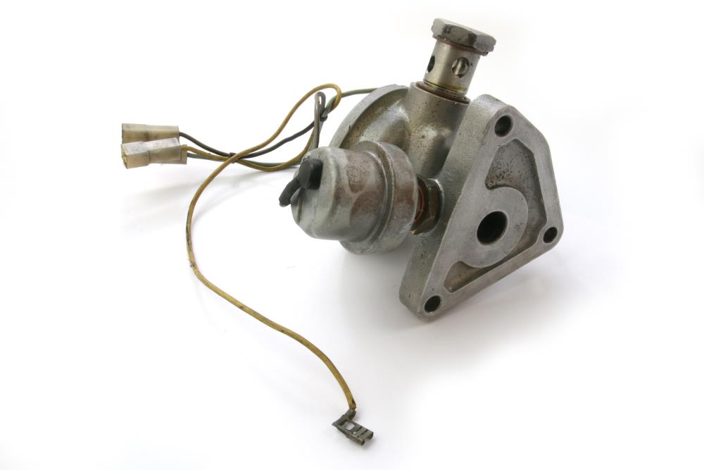 Oil Filter Housing with Oil Pressure Gauge Ferrari 308 GT4