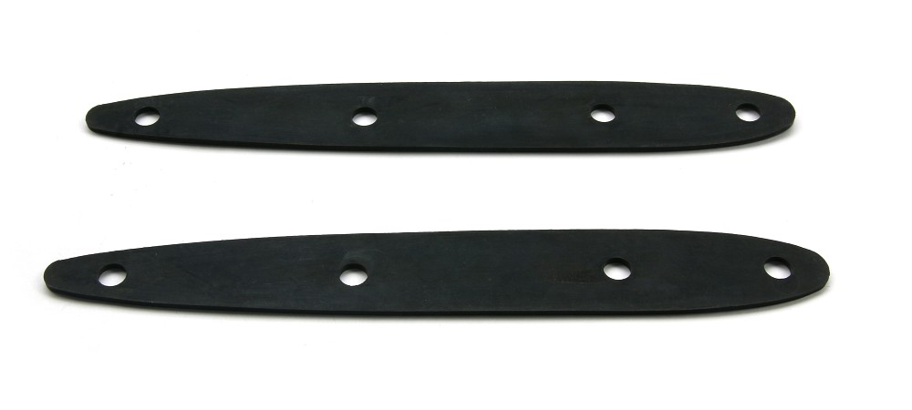 Gummiunterlage Scharnier Kofferraumdeckel Fiat Dino Spider